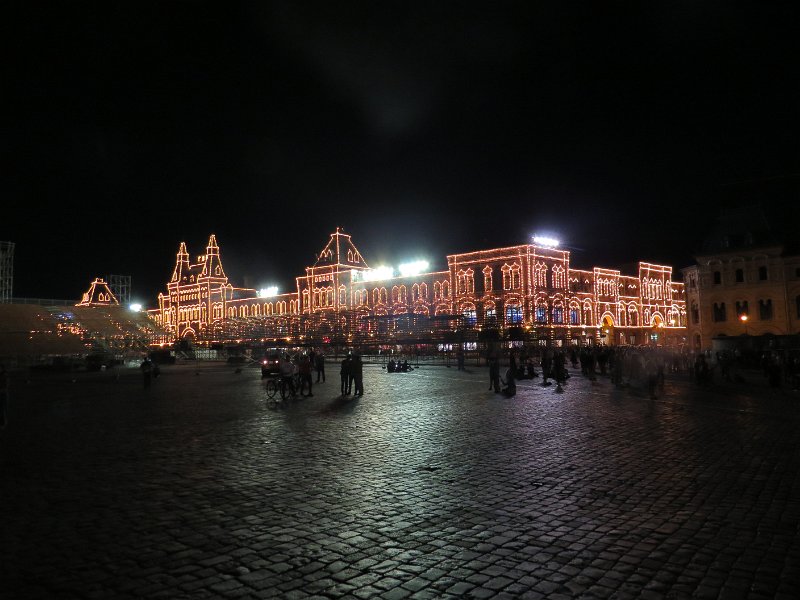 J (47) GUM - Red Square.JPG